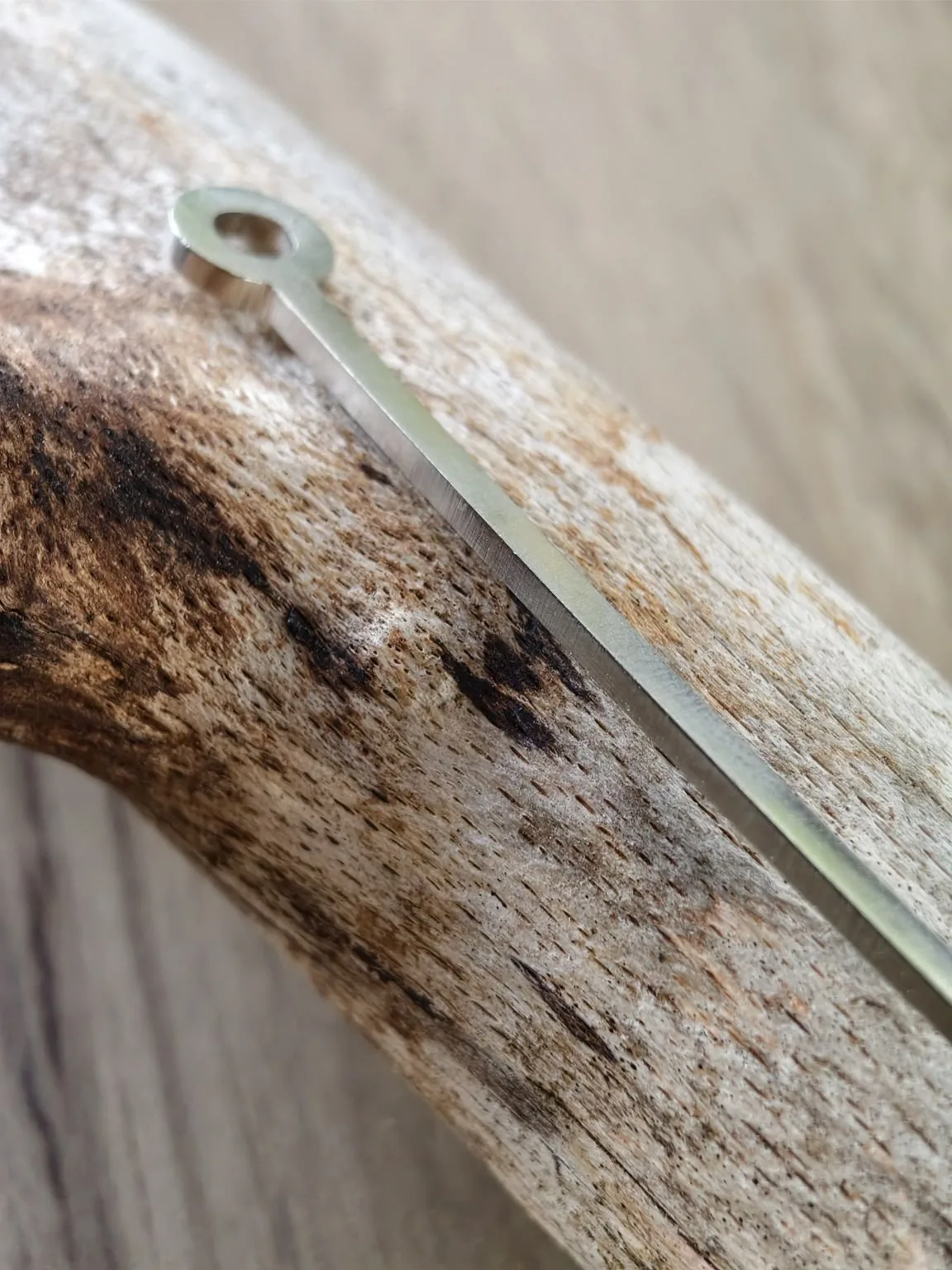 Bois naturel et métal